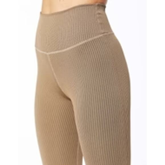 Good American Seamless‎ Chunky Rib Legging in Camel Size XS - Picture 2 of 10